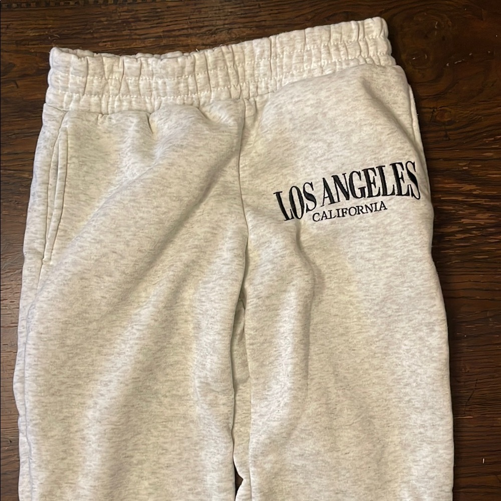 Los Angeles Women’s Gray Sweatpants